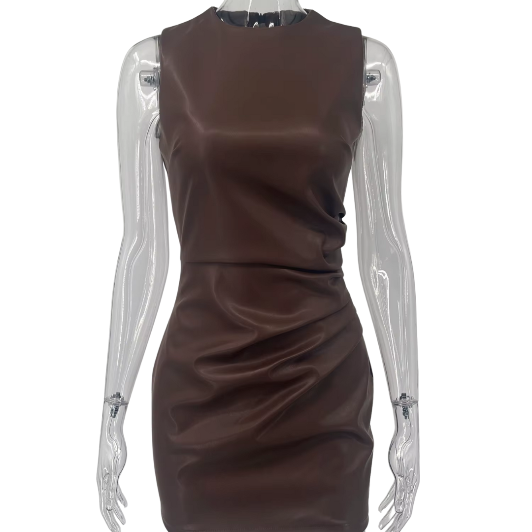 "Noir Silhouette" Kunstlederkleid