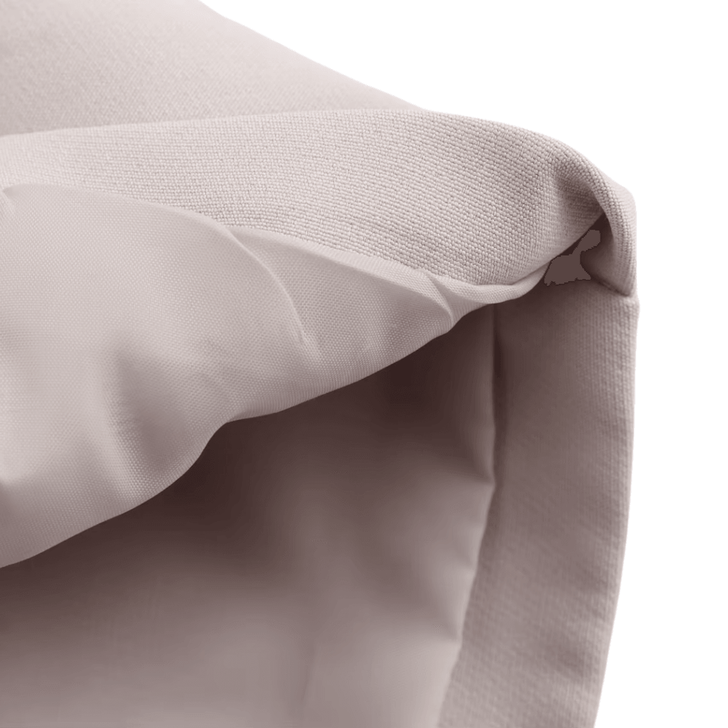 Detailansicht des girlzhood Chic Power Anzug-Sets in hellem Beige mit hochwertiger Stoffstruktur und Innenfutter