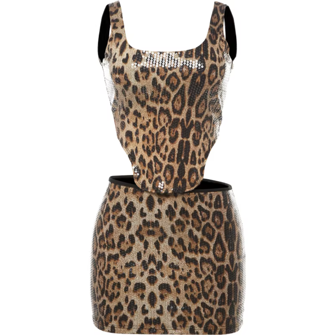 girlzhood Wild Heat Set mit Leo-Print, Pailletten, engem Top mit Cut-Outs und passendem Minirock für den Club
