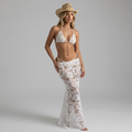 girlzhood 3-teiliges Beach Set mit weißem Bikini und transparentem floralem Spitzen-Maxirock für den Beach Club Look