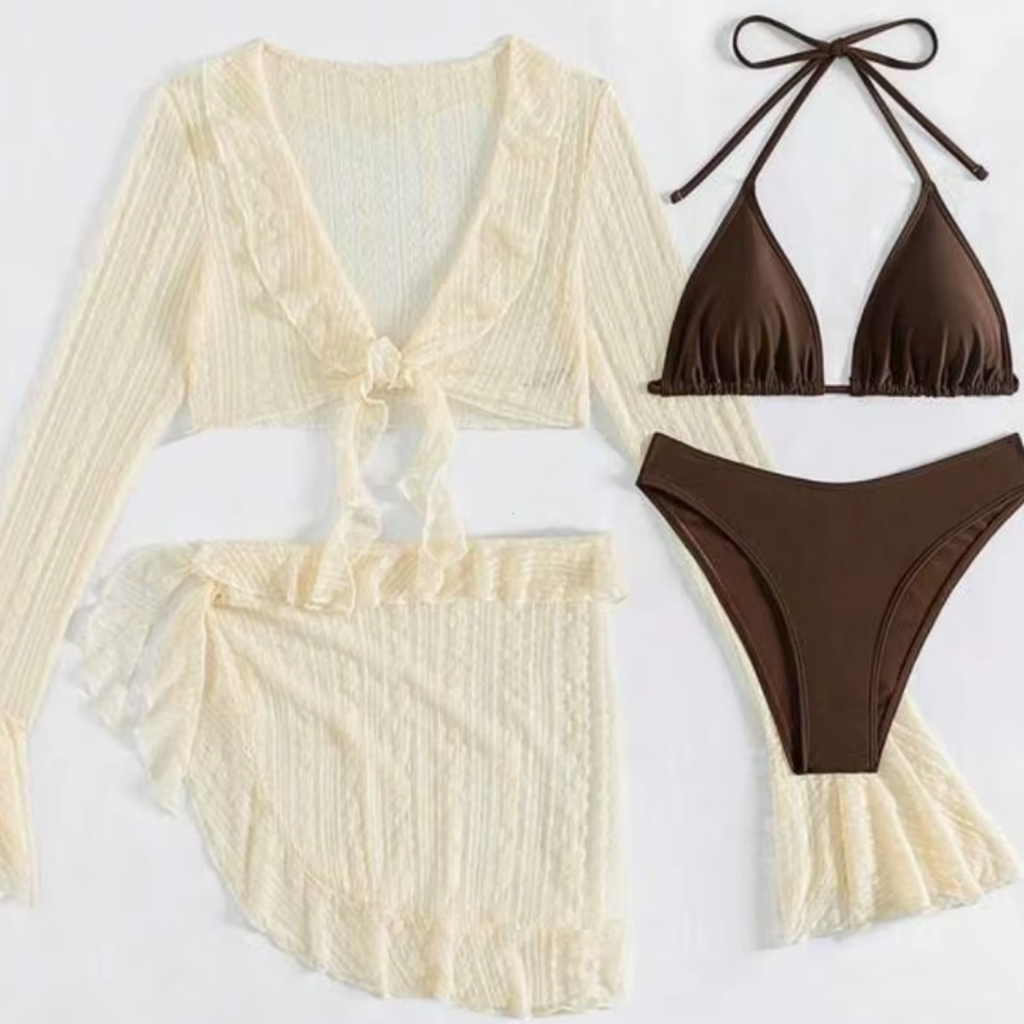 girlzhood Saint Tropez Muse Set mit braunem Bikini, cremefarbenem Überwurf und passendem Rock für den Resort-Look