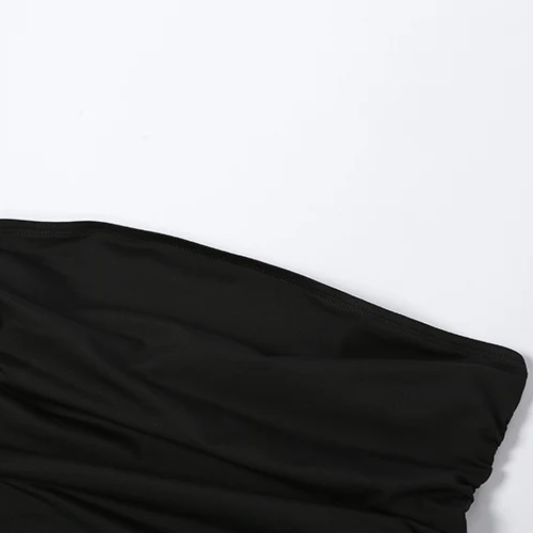 girlzhood schwarzes schulterfreies Bandeau-Kleid aus stretchigem Jersey mit Drapierungen im Rumpfbereich