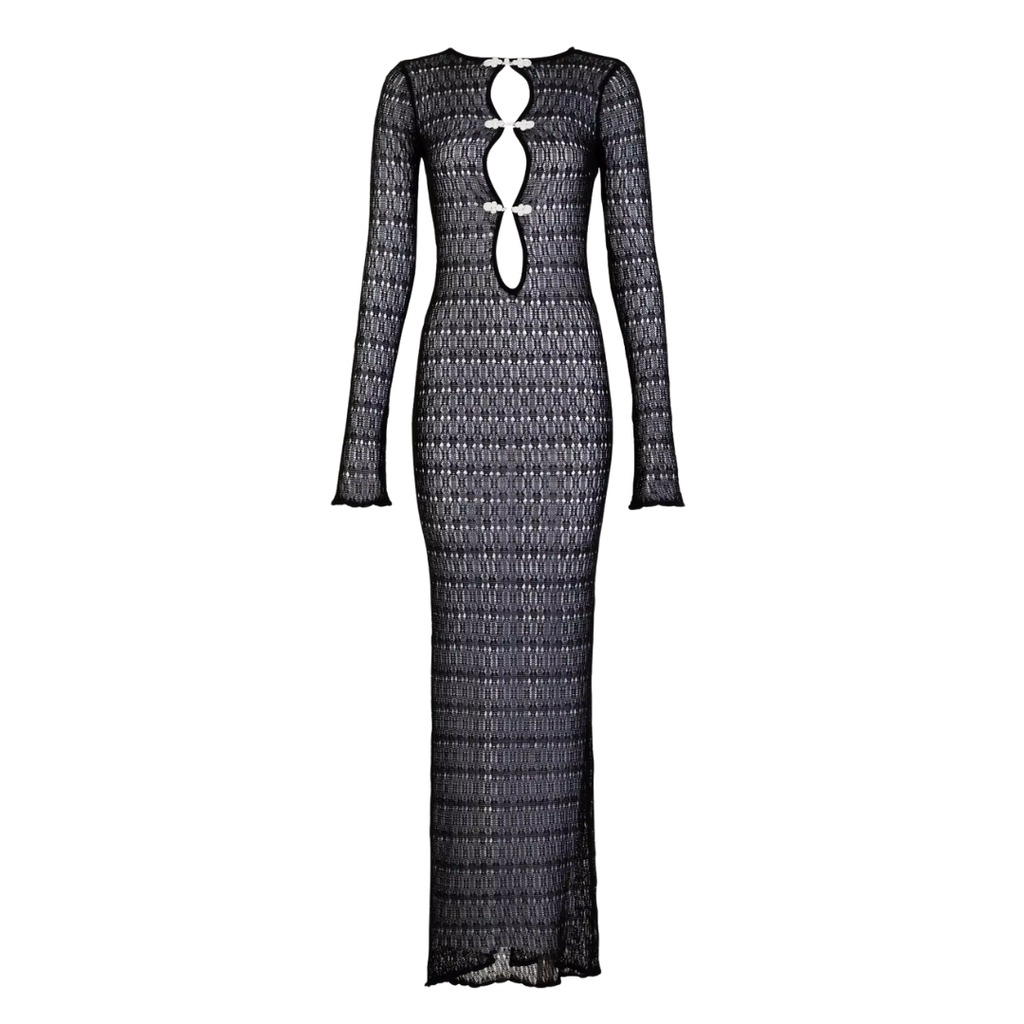 Schwarzes girlzhood Maxikleid aus Strick mit langen Ärmeln, Cut-Outs und dekorativen Verschlüssen vorne.