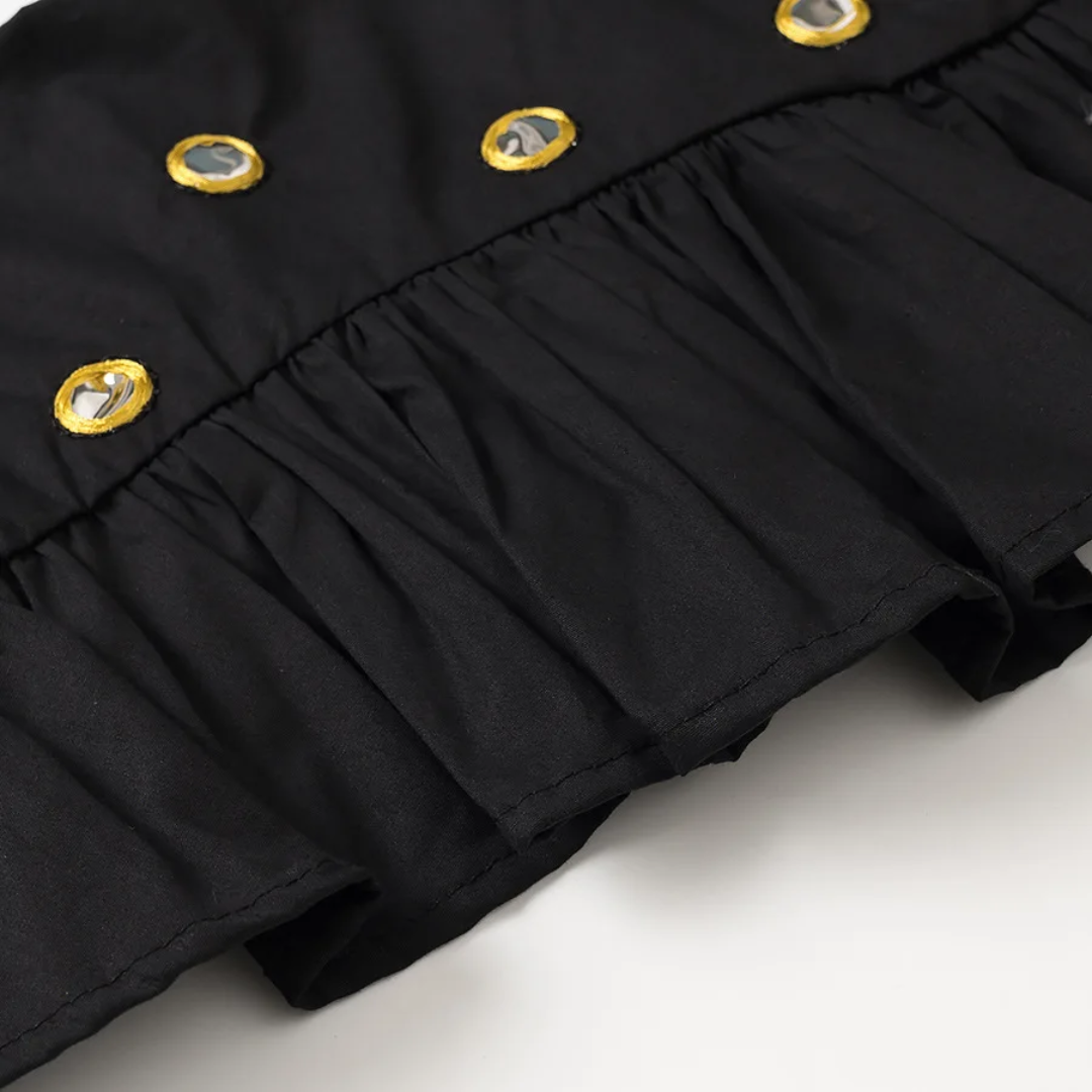 girlzhood Vespera Luxe Set in Schwarz mit goldenen Ring-Details und Rüschensaum